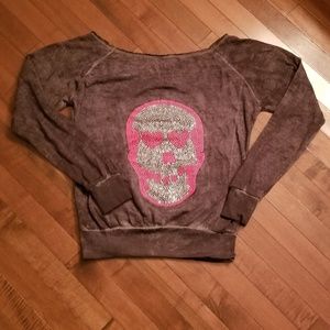 Buttery Soft Front Pocket Skull Sweatshirt  Size M